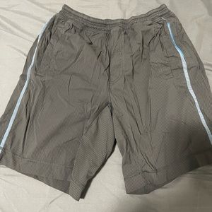 Lulu Lemon Shorts size medium (good condition)